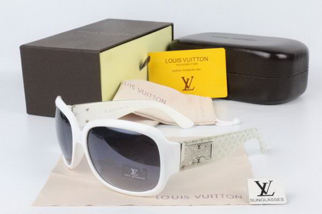 Iv Boutique Sunglasses 039